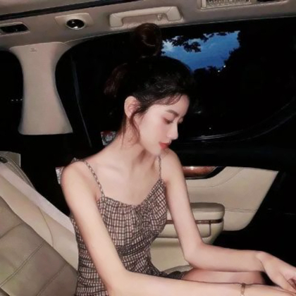高端大气微信女生头像