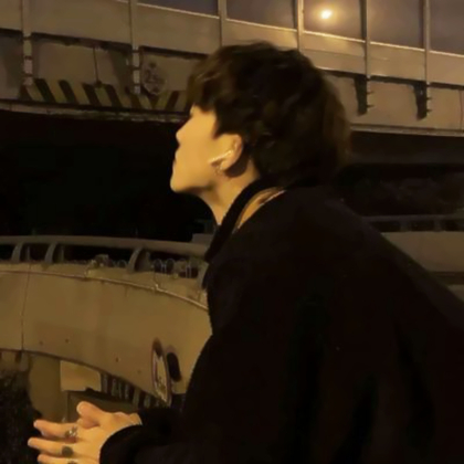 高级感微信头像男生图片
