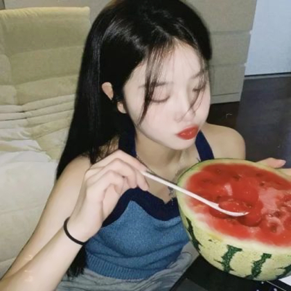 高端大气微信女生头像