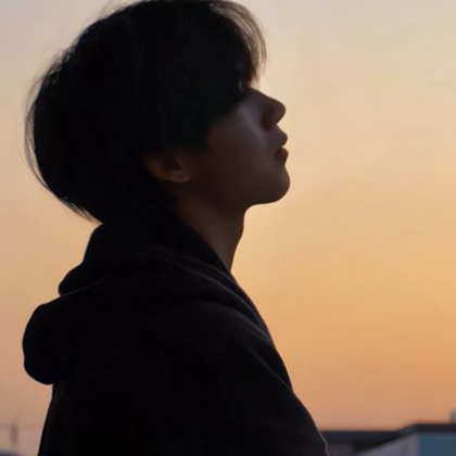 一男一女高级情侣头像