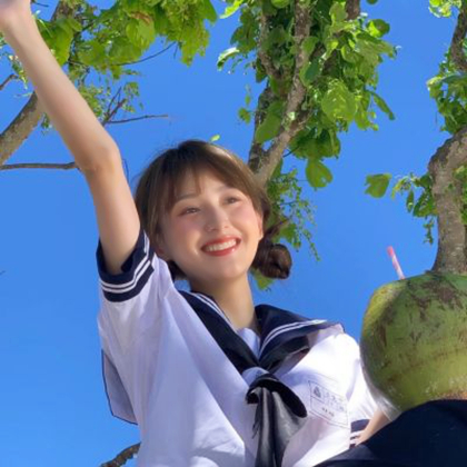 女生纯欲天花板头像图片