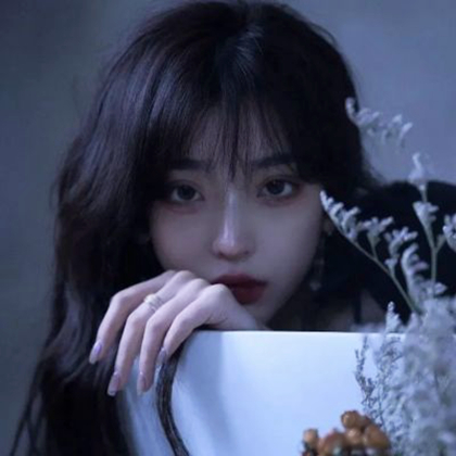 高端大气微信女生头像