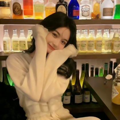 抖音纯欲美女头像