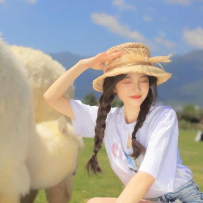 女生氛围感微信头像