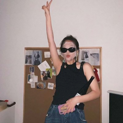 微信女生头像小众高级真人高清图片