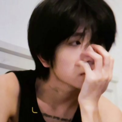 男生头像惆怅