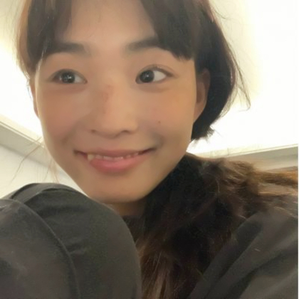 真人女头像怼脸