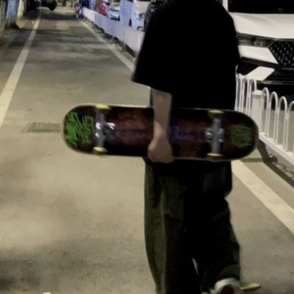 男生潮流搭配高品质头像