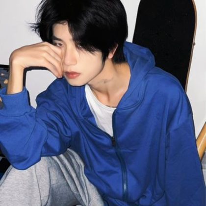 男生头像惆怅