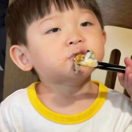 2025年最火可爱小孩头像情侣高清图片