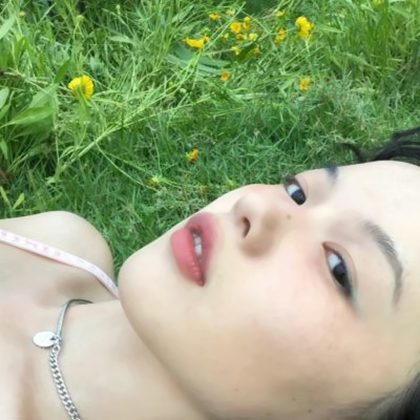 清新阳光女孩照片头像