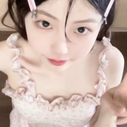 真人女头像怼脸
