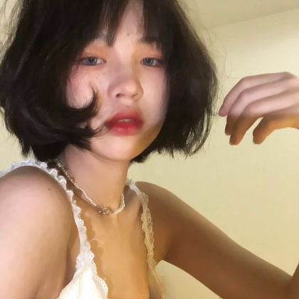 真人女头像怼脸