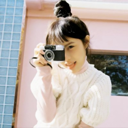 清新阳光女孩照片头像