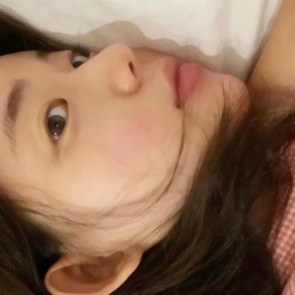 真人女头像怼脸