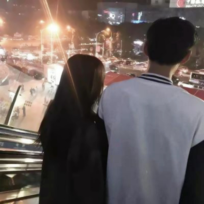 个性时尚真人情侣头像双人