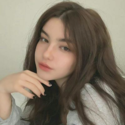 欧美女生同一个人的照片多张头像