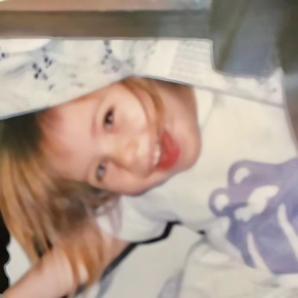 2025女生头像真人稀有潮流时尚图片
