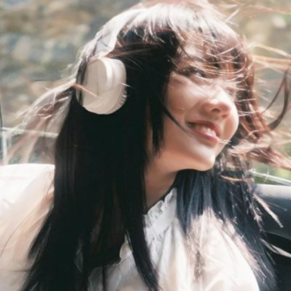 清新阳光女孩照片头像