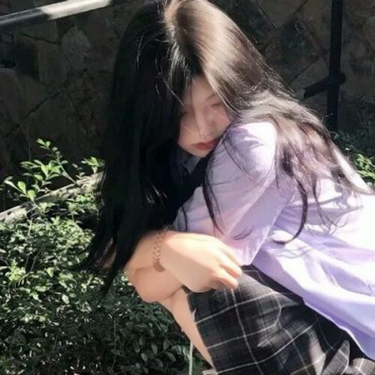 超仙的女生头像真人