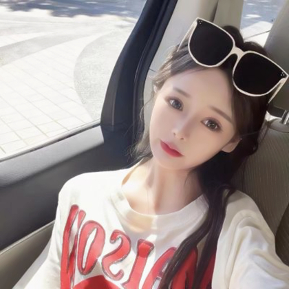 正面自然美女头像