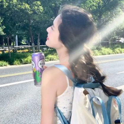 超仙的女生头像真人