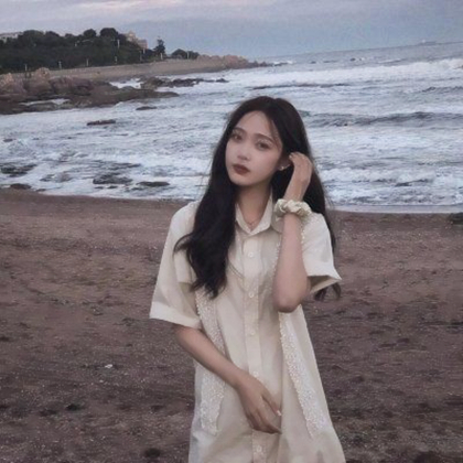 emo真人女生头像