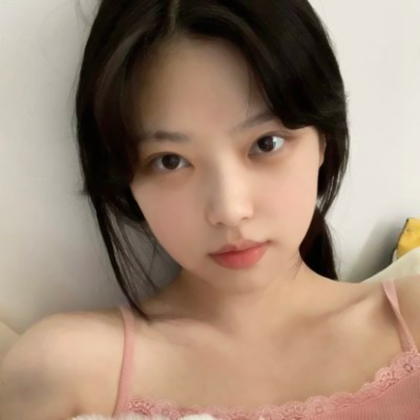 很辣的女生头像