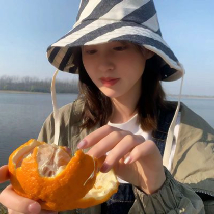wechat招桃花女头图片
