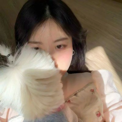 emo真人女生头像