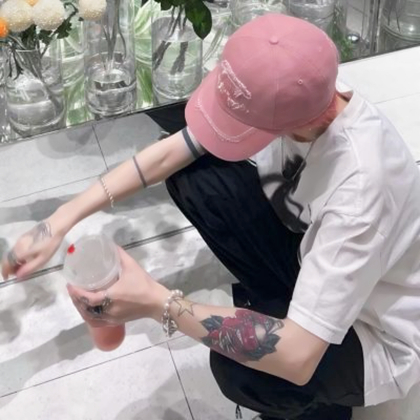 小众风格ins男头