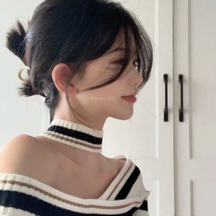 高级感爆棚女生头像真人