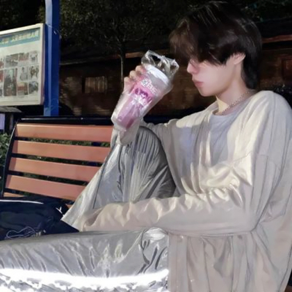 适合长期不换的微信头像男