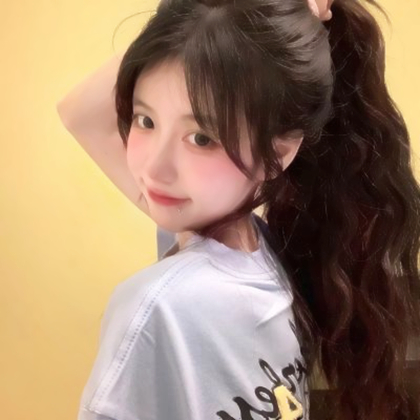 网红招桃花女生头像