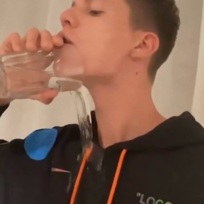 高质量沙雕头像男生