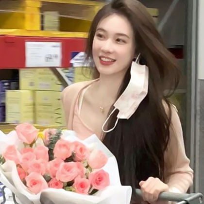 裴珠泫头像图片