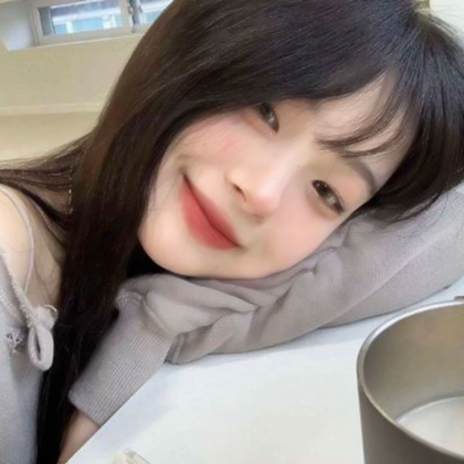 裴珠泫头像图片