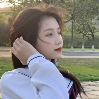 女生头像清纯大学生
