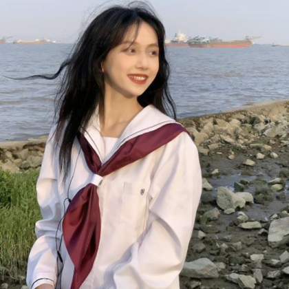 女生头像清纯大学生