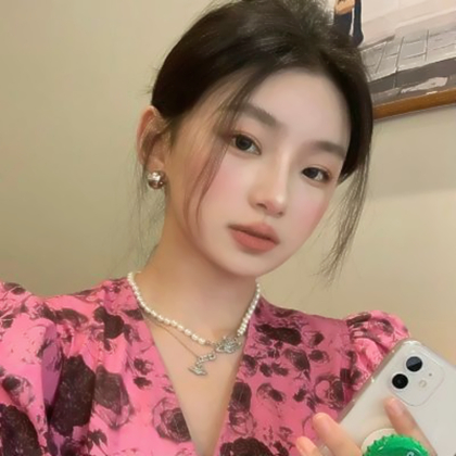 女生可爱热情头像真人
