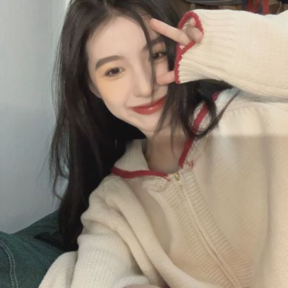 招桃花女头ins风