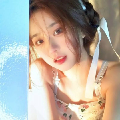 纯欲风微信头像女