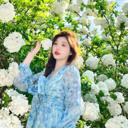 小清新白色系女生头像