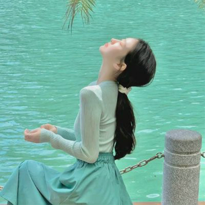 女头清新自然