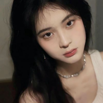 女生微信单人头像真人