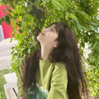 女头清新自然