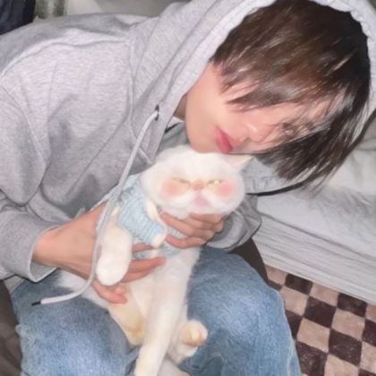 侧脸帅气男头