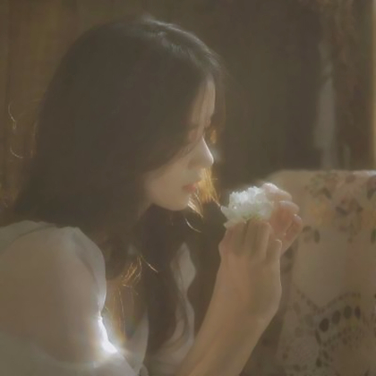 精致气质女生头像唯美