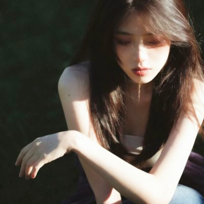 2025网红好看的女生头像