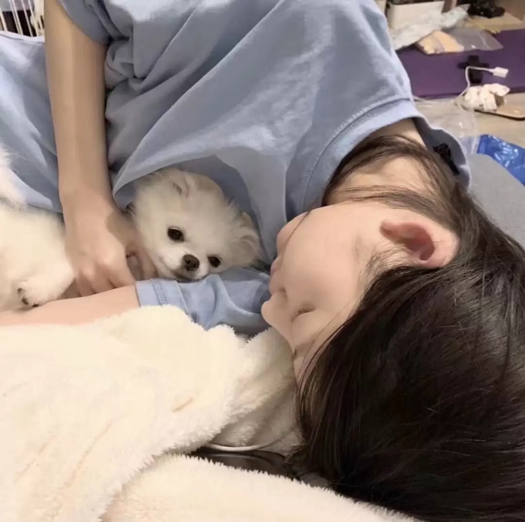 情侣头像真人一人一半